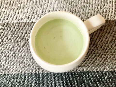 いつもより少し贅沢に♪ 生クリーム入り抹茶ラテ